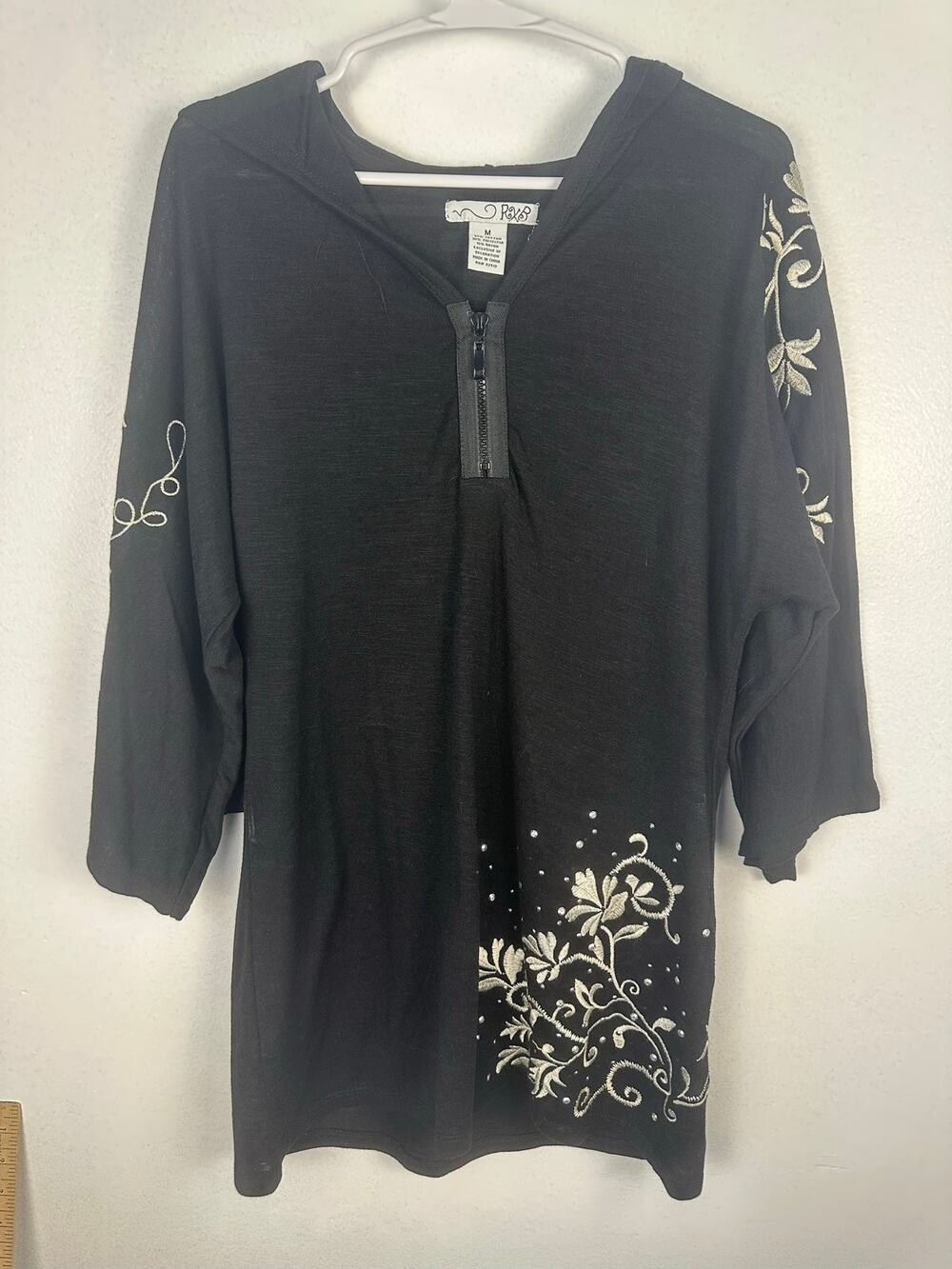 RXB hooded pullover blouse/tunic features embroidered  quarter zip Medium